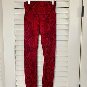 Lululemon Wunderunder Yoga Pants